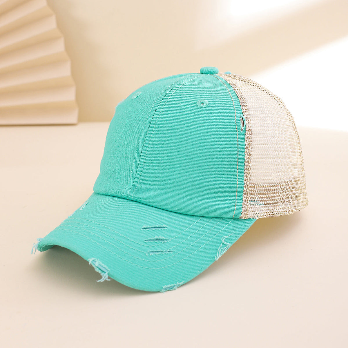 Distressed Washed Mesh Baseball Cap – Frayed Unisex Hat for Outdoor & Daily Wear