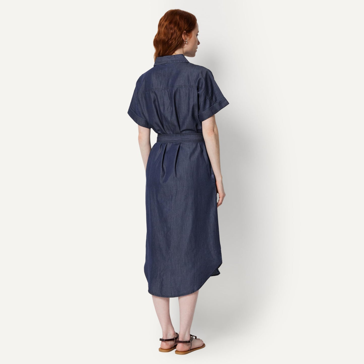 Amazon Essentials Women's Relaxed-Fit Short Sleeve Button-Down Dress with Belt