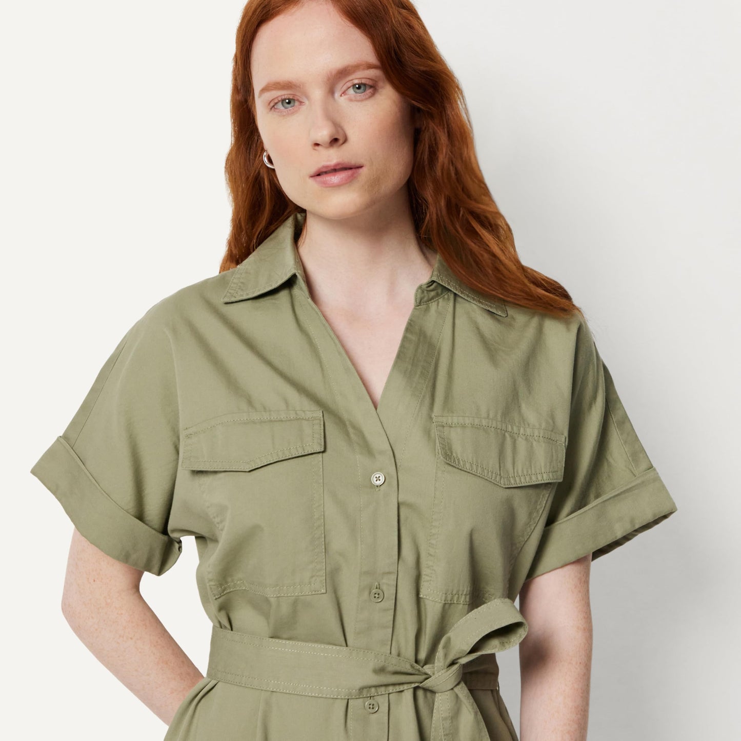 Amazon Essentials Women's Relaxed-Fit Short Sleeve Button-Down Dress with Belt