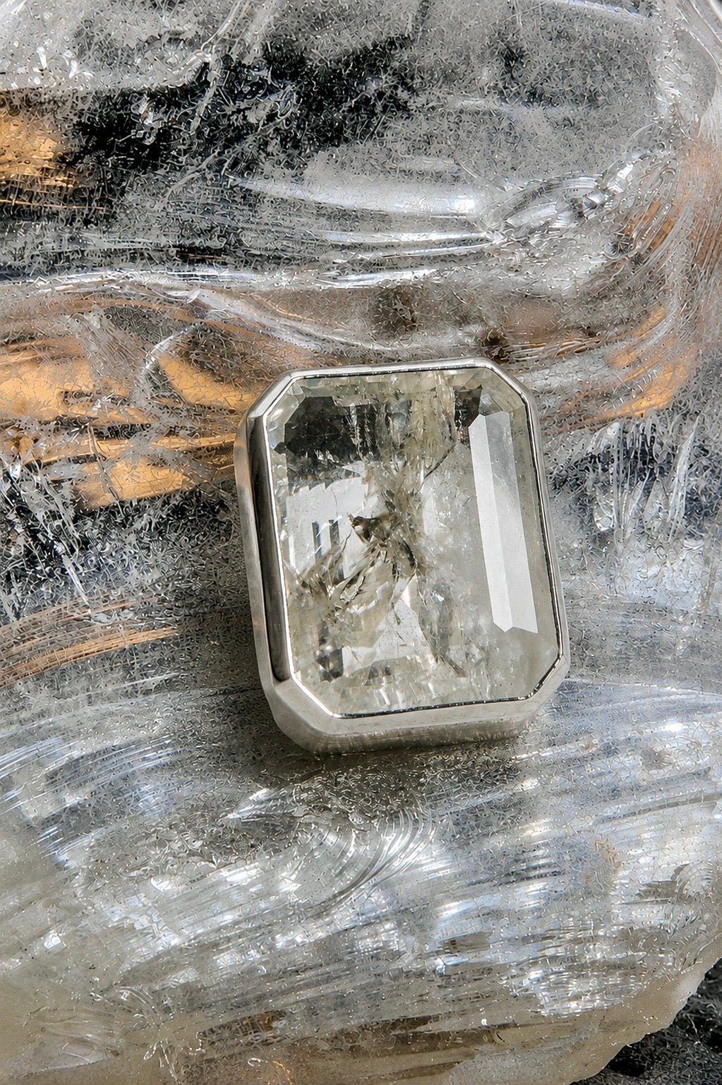 Square Goliath Ring in Striated Crystal (Silver)