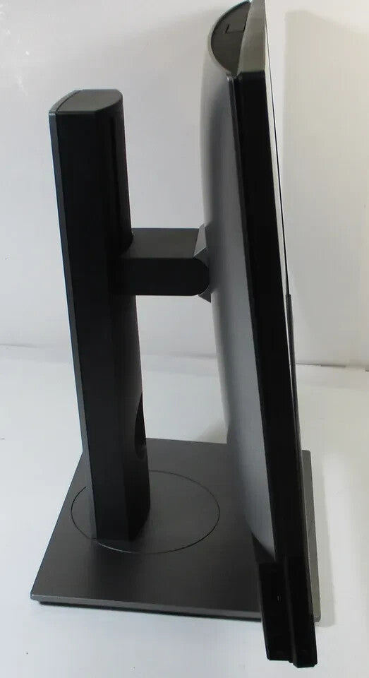 Dell Optiplex 7760 All-In-One Intel i7-8700 CPU 16GB Ram 512GB SSD Win 11 WiFi